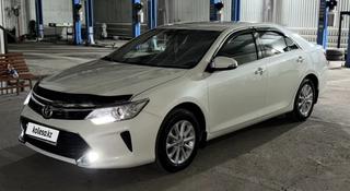 Toyota Camry 2016 года за 9 900 000 тг. в Семей