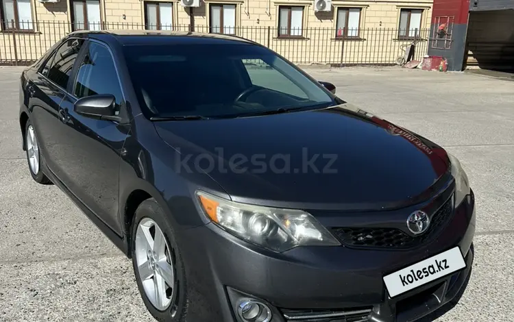 Toyota Camry 2012 годаүшін7 500 000 тг. в Атырау