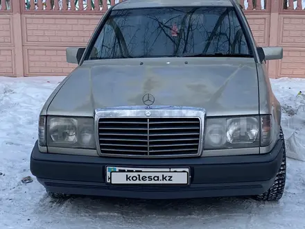 Mercedes-Benz E 260 1988 года за 800 000 тг. в Караганда