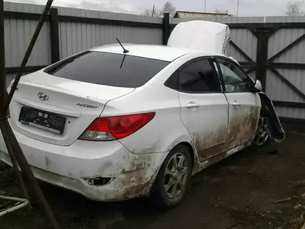 Hyundai Accent 2013 года за 10 000 тг. в Павлодар