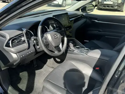 Toyota Camry 2023 года за 15 400 000 тг. в Алматы – фото 3