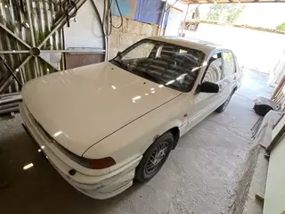 Mitsubishi Galant