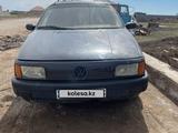 Volkswagen Passat 1990 года за 1 250 000 тг. в Астана – фото 2