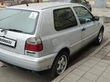 Volkswagen Golf 1995 года за 1 900 000 тг. в Караганда – фото 4