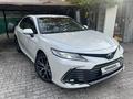 Toyota Camry 2021 года за 17 700 000 тг. в Алматы – фото 5