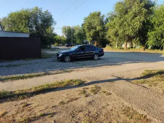 Mercedes-Benz C 230