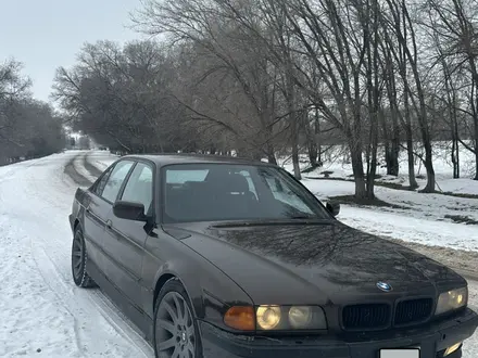 BMW 728 1997 года за 4 500 000 тг. в Талдыкорган – фото 2