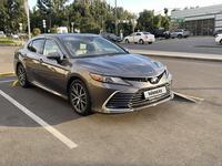 Toyota Camry 2021 года за 16 000 000 тг. в Алматы