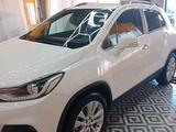Chevrolet Tracker 2021 года за 7 200 000 тг. в Атырау – фото 5