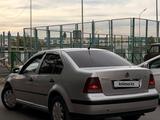 Volkswagen Bora 2005 годаүшін2 500 000 тг. в Жезказган