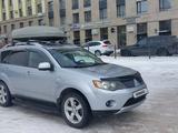 Mitsubishi Outlander 2008 года за 7 999 999 тг. в Астана – фото 2