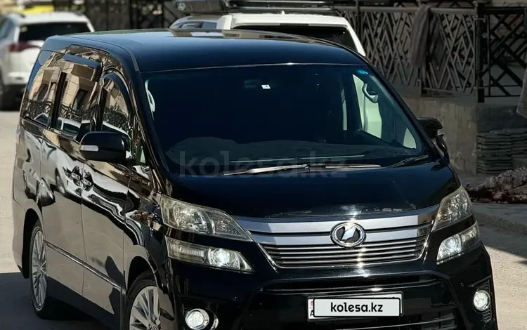 Toyota Vellfire 2013 года за 6 850 000 тг. в Актау