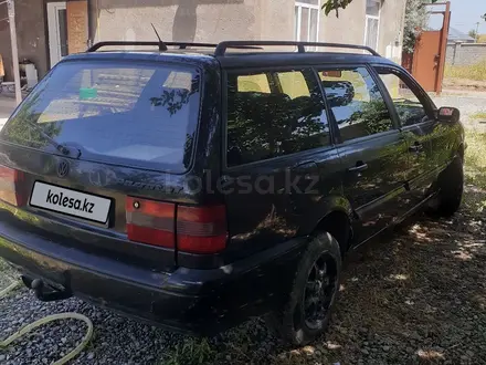 Volkswagen Passat 1995 года за 1 800 000 тг. в Шымкент – фото 4