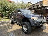 Mitsubishi L200 2008 года за 6 500 000 тг. в Алматы – фото 3