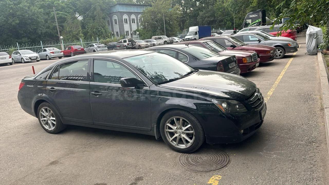 Toyota Avalon 2005 г.