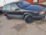 Volkswagen Passat 1993 года за 1 200 000 тг. в Уральск – фото 2