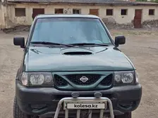 Nissan Terrano, 2000