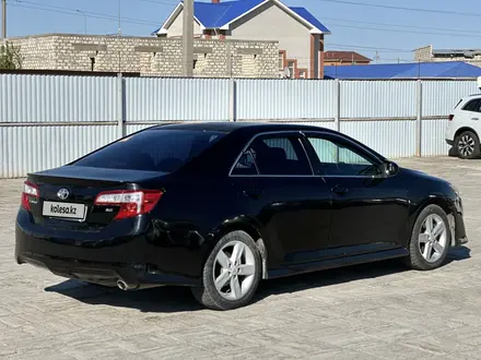 Toyota Camry 2013 года за 7 250 000 тг. в Атырау – фото 5