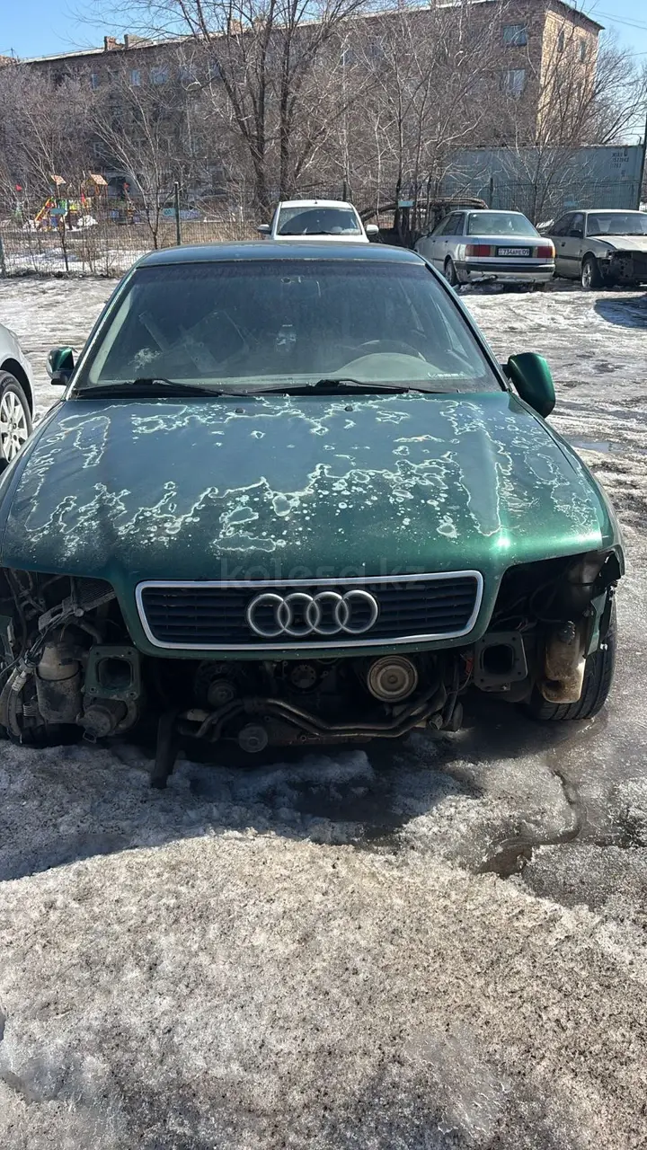 Audi A4, 1998