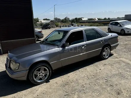 Mercedes-Benz E 280 1993 года за 1 500 000 тг. в Алматы – фото 2