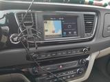 Kia Carnival 2017 года за 12 500 000 тг. в Алматы – фото 4