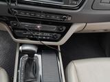 Kia Carnival 2017 года за 12 500 000 тг. в Алматы – фото 5