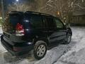 Toyota Land Cruiser Prado 2005 годаүшін13 000 000 тг. в Актобе – фото 2