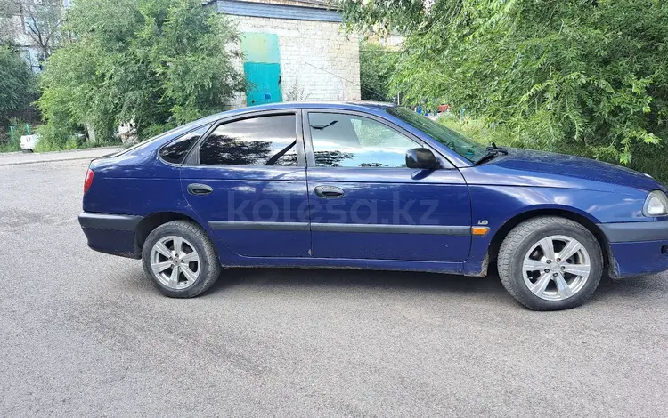 Toyota Avensis 1998 годаүшін2 850 000 тг. в Караганда