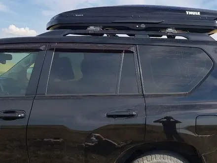 Поперечины Thule на Toyota Land Cruiser Prado 150, 250 за 130 000 тг. в Караганда