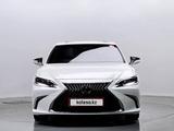 Lexus ES 300h 2023 года за 21 700 000 тг. в Астана – фото 3