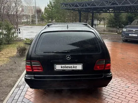 Mercedes-Benz E 320 2002 года за 5 000 000 тг. в Астана – фото 7