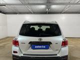 Toyota Highlander 2012 года за 12 000 000 тг. в Кызылорда – фото 2