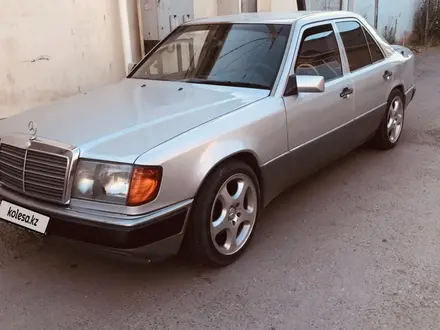 Mercedes-Benz E 230 1992 года за 3 000 000 тг. в Шымкент – фото 6