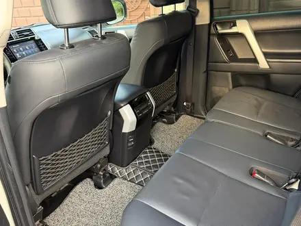 Toyota Land Cruiser Prado 2020 года за 24 600 000 тг. в Алматы – фото 16
