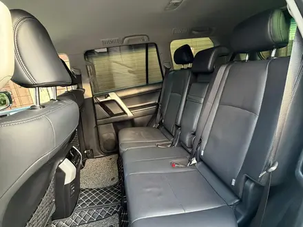 Toyota Land Cruiser Prado 2020 года за 24 600 000 тг. в Алматы – фото 17