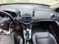 Chevrolet Cruze 2014 годаfor4 900 000 тг. в Актобе – фото 10