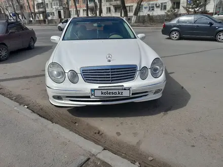 Mercedes-Benz E 320 2002 годаүшін5 800 000 тг. в Павлодар – фото 2