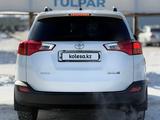 Toyota RAV4 2014 годаfor10 700 000 тг. в Караганда – фото 3