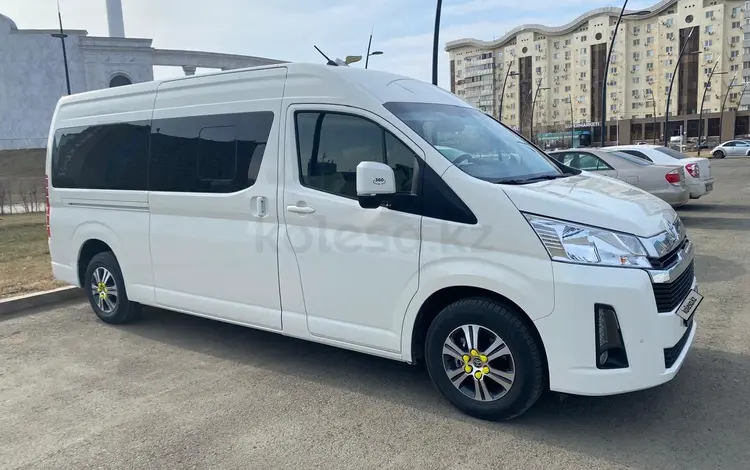 Toyota Hiace 2023 годаfor29 999 995 тг. в Атырау