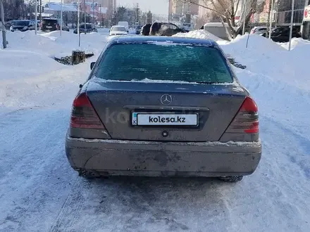 Mercedes-Benz C 220 1993 года за 1 500 000 тг. в Петропавловск – фото 7