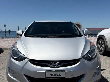 Hyundai Elantra 2014 года за 3 500 000 тг. в Актау – фото 2