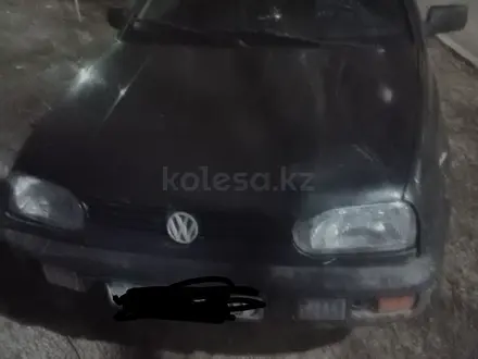 Volkswagen Golf 1993 года за 700 000 тг. в Караганда