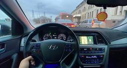 Hyundai Sonata 2016 года за 4 800 000 тг. в Актобе – фото 5