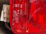 Правый б/у оригинальный задний фонарь для Тойота Хайлюкс с 2011-2015год. за 35 000 тг. в Актобе – фото 4