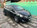 Chevrolet Aveo 2014 года за 3 500 000 тг. в Алматы – фото 2