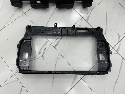 Kia Seltos Суппорт радиатора за 5 000 тг. в Астана
