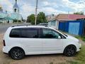 Volkswagen Touran 2009 года за 2 700 000 тг. в Уральск – фото 12