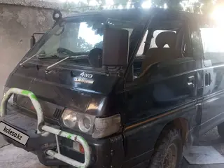 Mitsubishi Delica