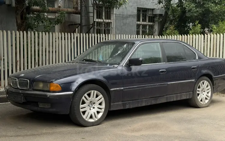 BMW 728 1998 года за 1 100 000 тг. в Алматы