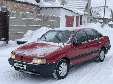 Volkswagen Passat 1993 года за 1 280 000 тг. в Караганда – фото 3